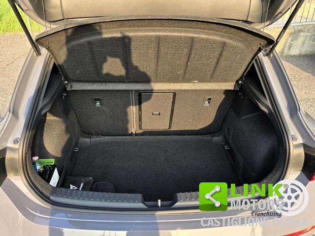 CUPRA Leon usata, con Sedile posteriore sdoppiato