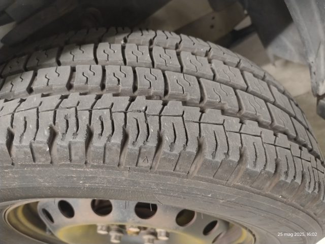 RENAULT Trafic usata, con Cerchioni in acciaio