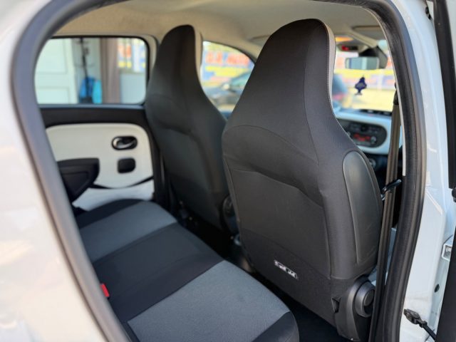 RENAULT Twingo usata 26
