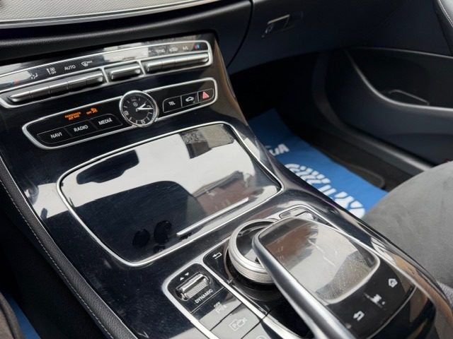MERCEDES-BENZ E 220 usata, con Immobilizzatore elettronico