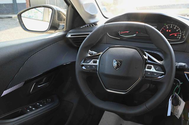 PEUGEOT 208 usata, con Sedile posteriore sdoppiato