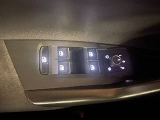 VOLKSWAGEN Taigo usata, con Bluetooth