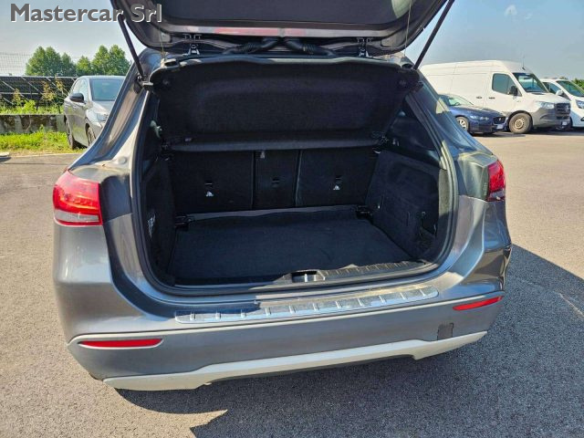 MERCEDES-BENZ GLA 200 usata 13