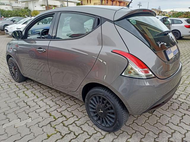 LANCIA Ypsilon usata, con Servosterzo