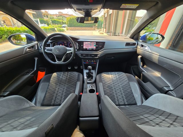 VOLKSWAGEN Taigo usata, con Touch screen