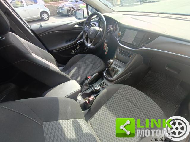 OPEL Astra usata, con Luci diurne LED