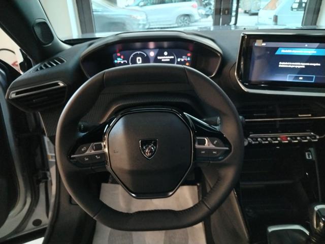 PEUGEOT 2008 usata, con Vetri oscurati