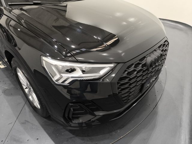 AUDI Q3 usata, con Sensori di parcheggio anteriori