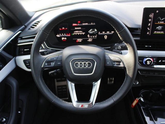 AUDI A4 usata, con USB