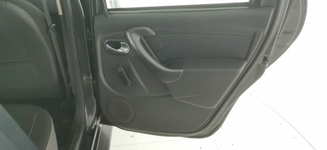 DACIA Duster usata 41