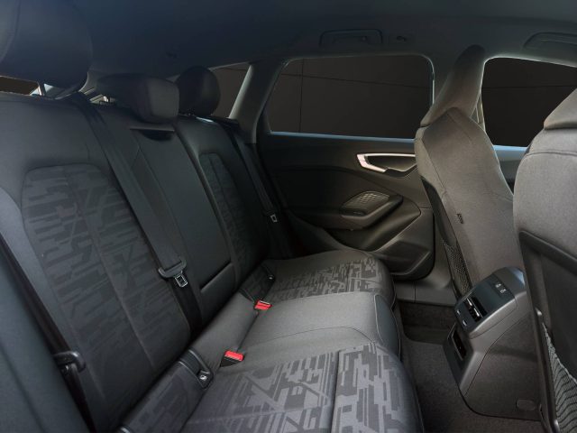 AUDI A5 usata, con Telecamera per parcheggio assistito