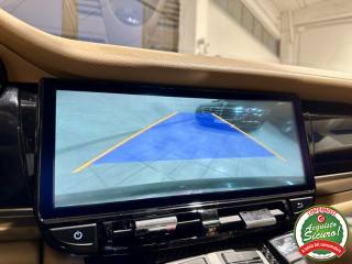 PORSCHE Panamera usata, con Park Distance Control
