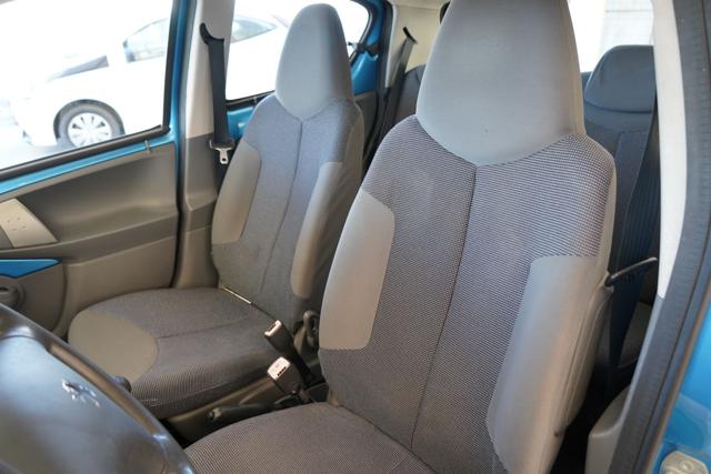 PEUGEOT 107 usata 11