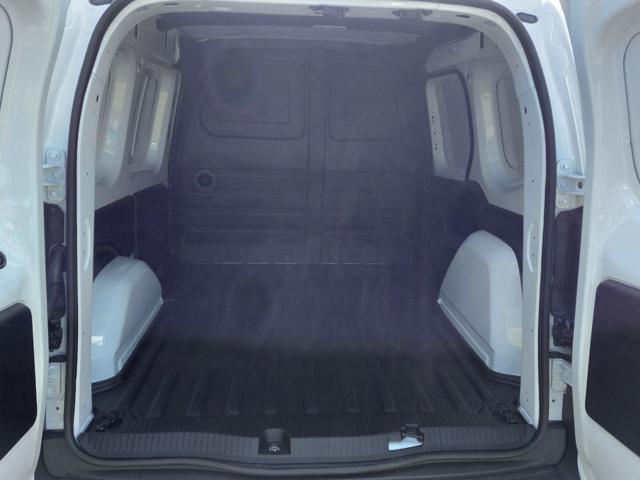 NISSAN Townstar usata 8