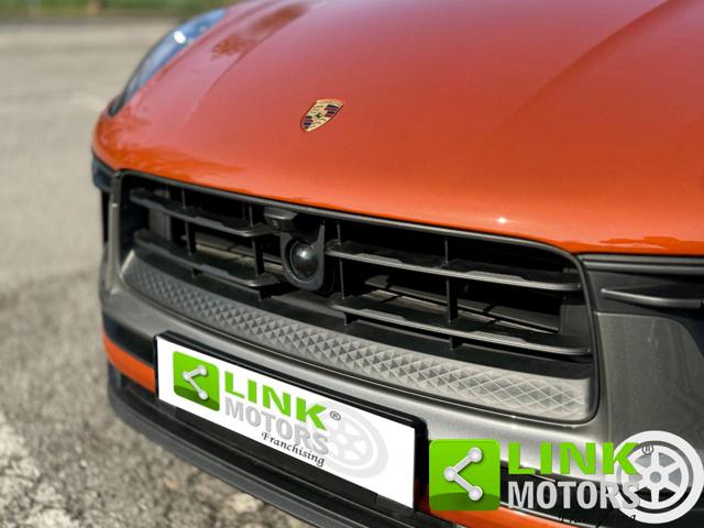 PORSCHE Macan usata, con MP3