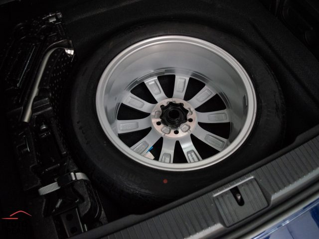VOLKSWAGEN Passat Variant usata 43