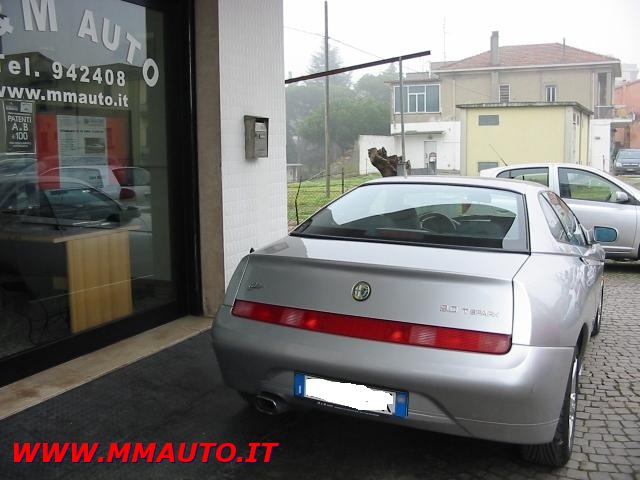 ALFA ROMEO GTV usata, con Autoradio