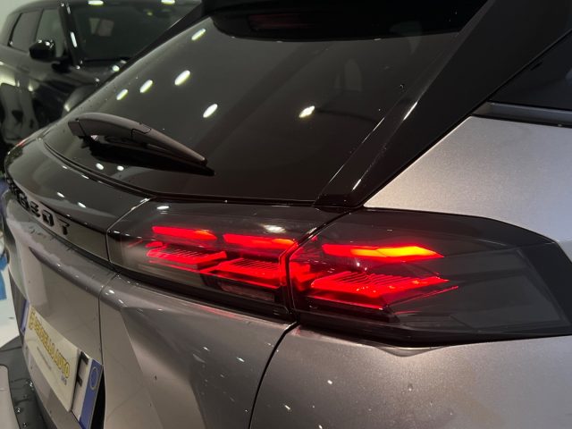 PEUGEOT 2008 usata, con Cruise Control