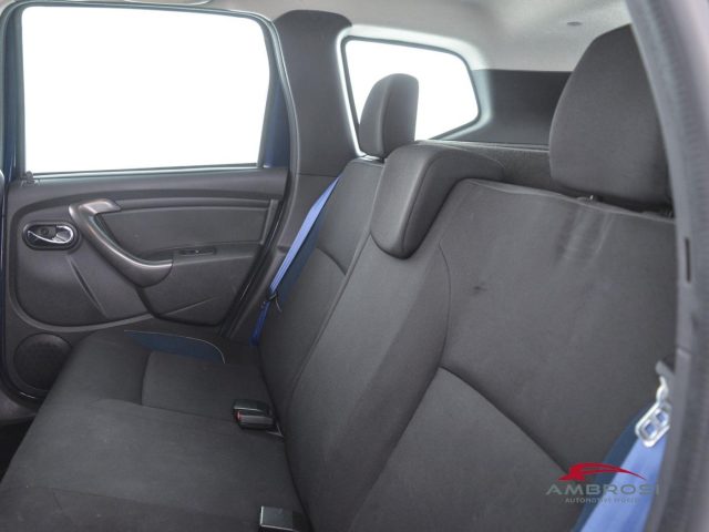DACIA Duster usata 9