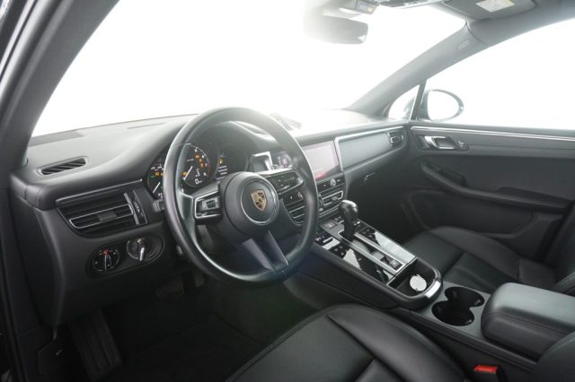 PORSCHE Macan usata 8