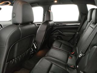 PORSCHE Cayenne usata, con Luci diurne LED