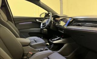 AUDI Q4 e-tron usata, con Airbag