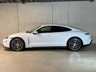 PORSCHE Taycan usata, con Airbag laterali