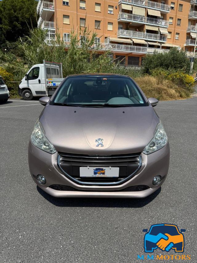 PEUGEOT 208 usata, con Airbag