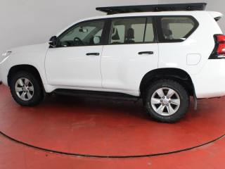 TOYOTA Land Cruiser usata, con Boardcomputer