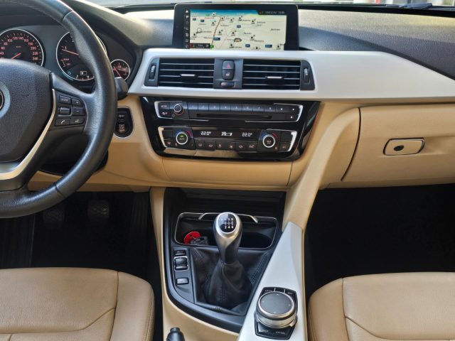 BMW 318 usata, con Park Distance Control