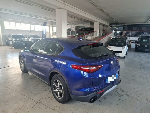 ALFA ROMEO Stelvio usata, con Autoradio