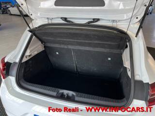 RENAULT Clio usata, con Luci diurne LED