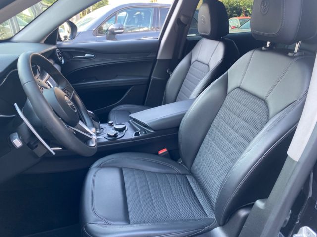 ALFA ROMEO Stelvio usata, con Fari LED