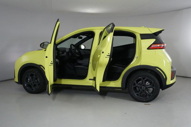 BYD Dolphin usata, con Autoradio digitale