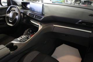 PEUGEOT 5008 usata, con Climatizzatore