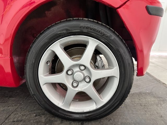 TOYOTA Yaris usata, con Servosterzo