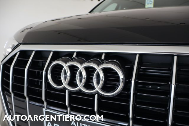 AUDI Q3 usata, con Riconoscimento dei segnali stradali