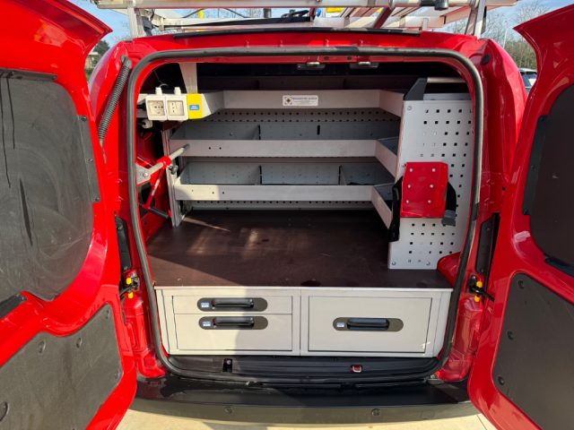 FIAT Fiorino usata 16