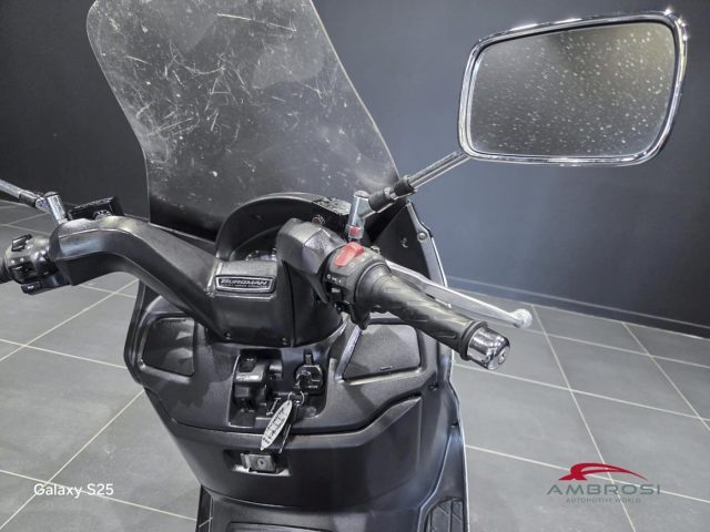 SUZUKI Other usata 10