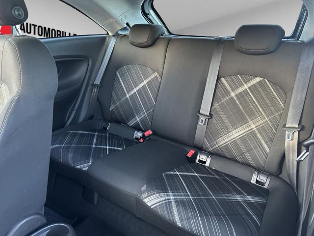 OPEL Corsa usata, con Cruise Control