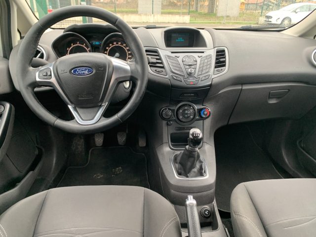 FORD Fiesta usata, con Servosterzo