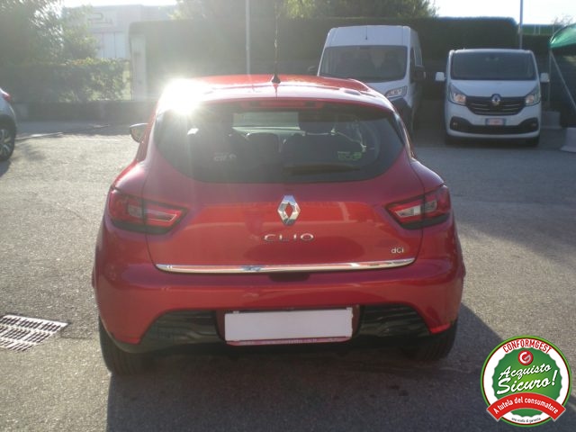 RENAULT Clio usata, con Controllo trazione