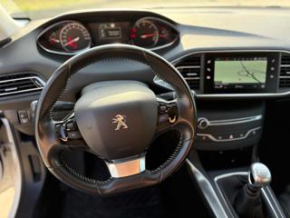 PEUGEOT 308 usata, con Boardcomputer
