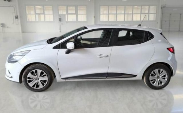 RENAULT Clio usata, con Chiusura centralizzata