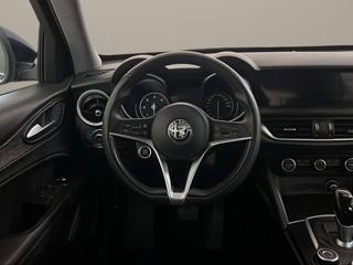 ALFA ROMEO Stelvio usata, con Park Distance Control