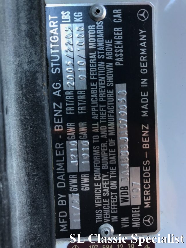 MERCEDES-BENZ SL 560 usata 26