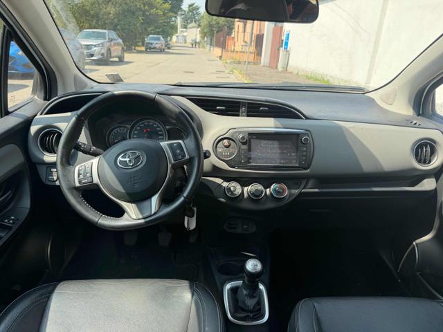 TOYOTA Yaris usata, con Servosterzo