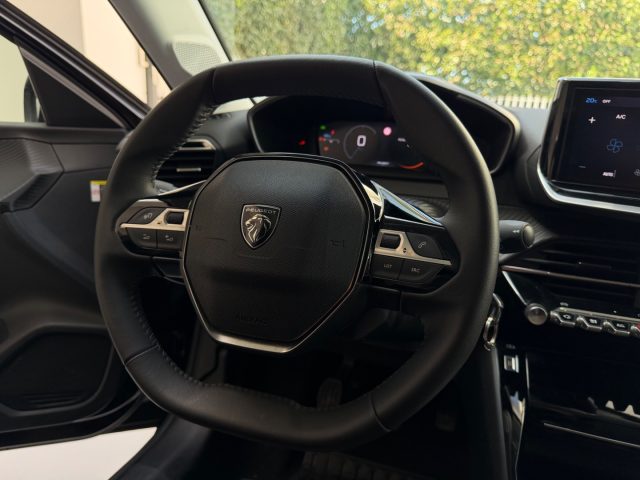 PEUGEOT 208 usata, con Luci diurne