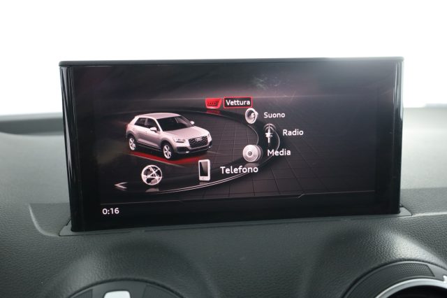 AUDI Q2 usata 10