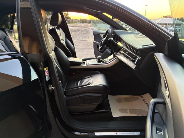 AUDI Q8 usata, con Chiusura centralizzata